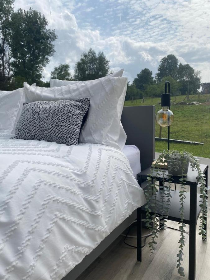 La Bulle Du Bon'Heure Hotel Somme-Leuze Kültér fotó